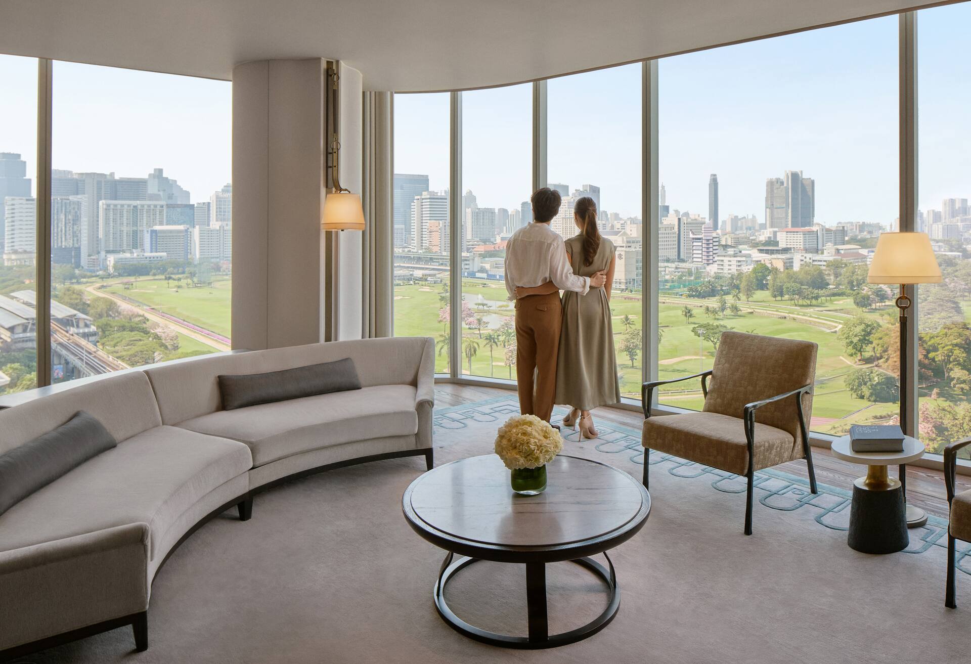 King One Bedroom Astoria Suite thumbnail 5