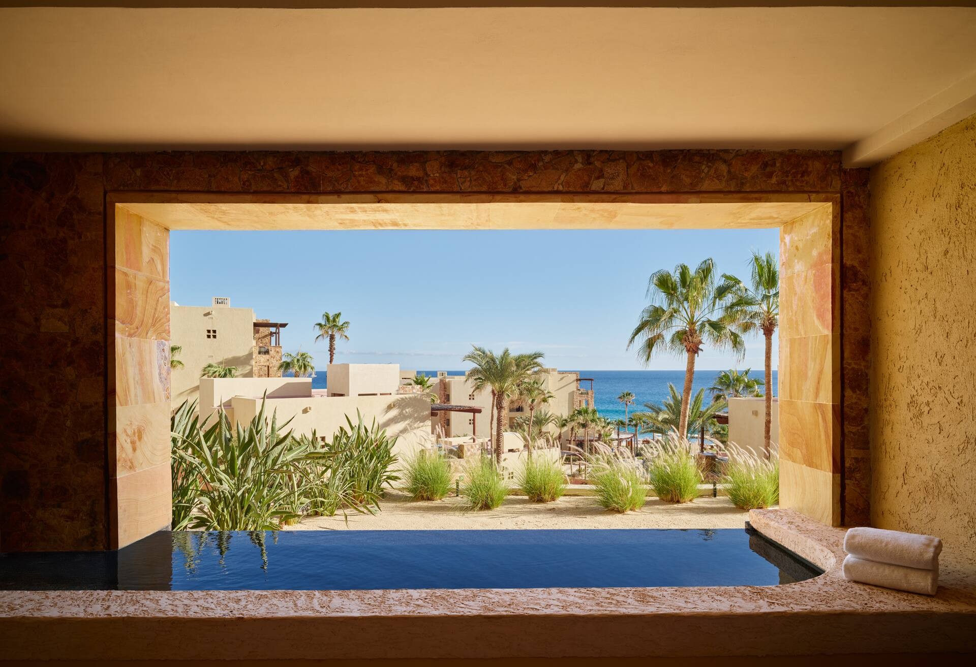 King Coastal View with Plunge Pool thumbnail 5