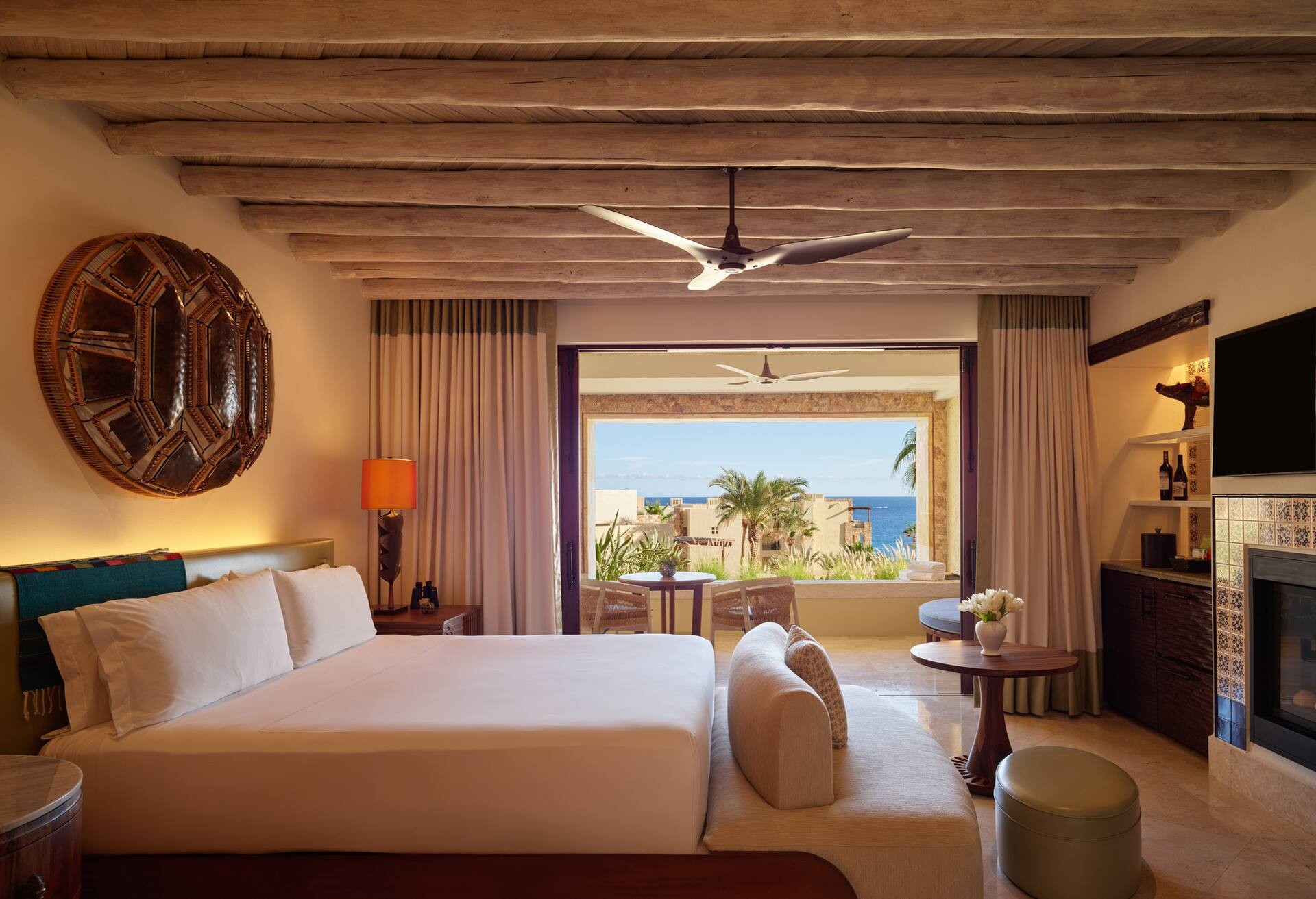 King Coastal View with Plunge Pool