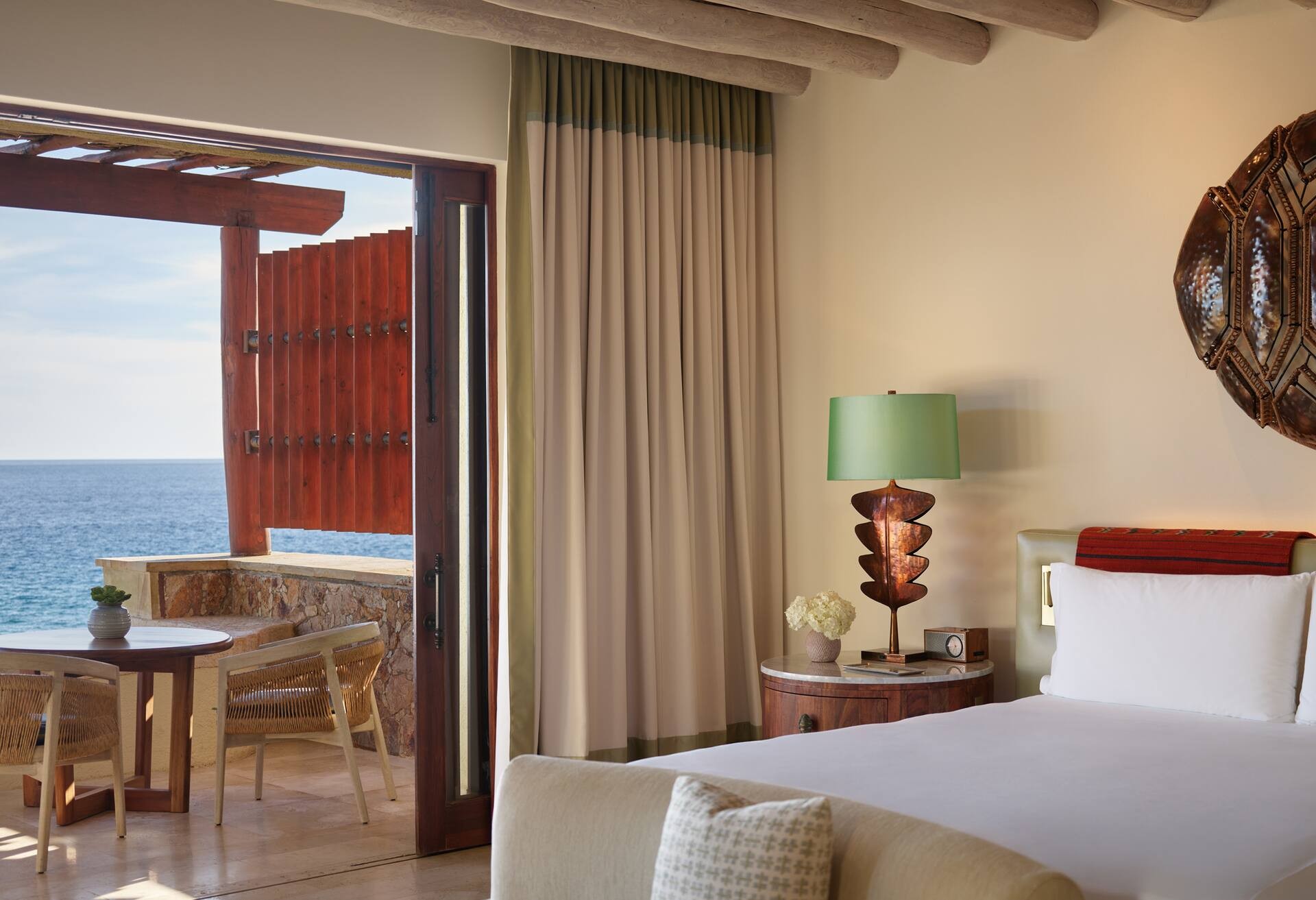 King Vista Junior Suite with Plunge Pool