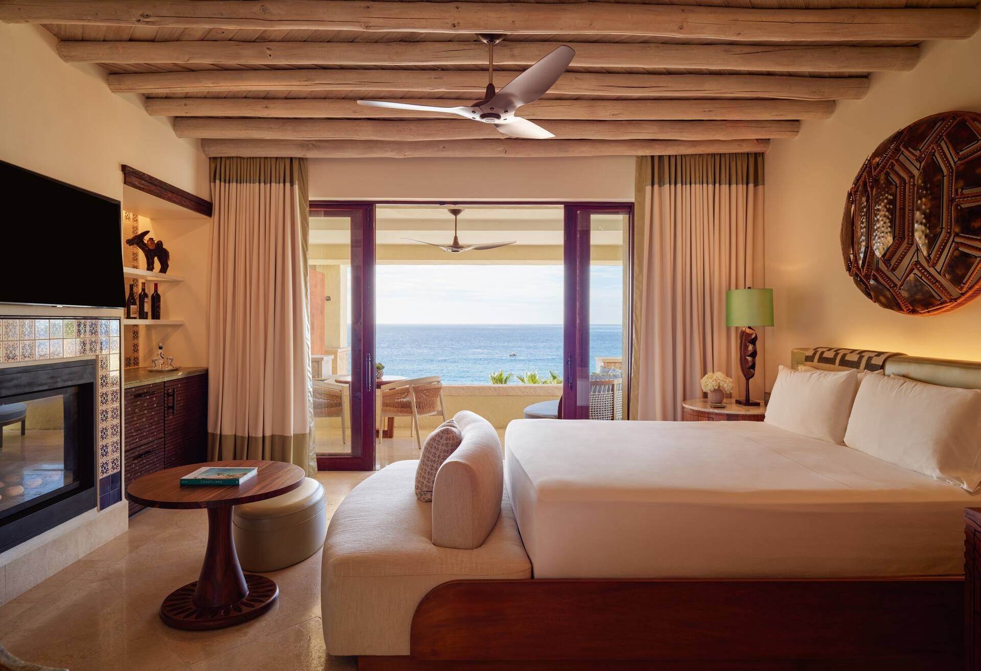 King Corner Ocean View with Plunge Pool