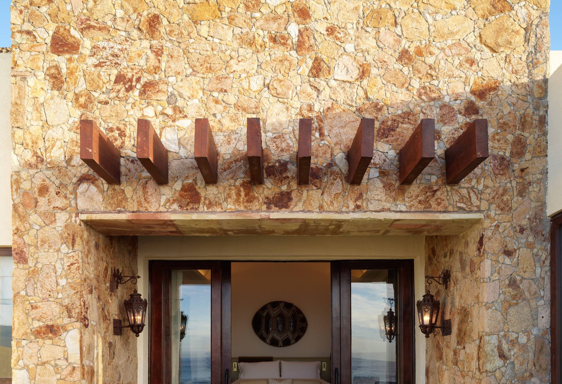 1 Bedroom Beachfront Premium Suite