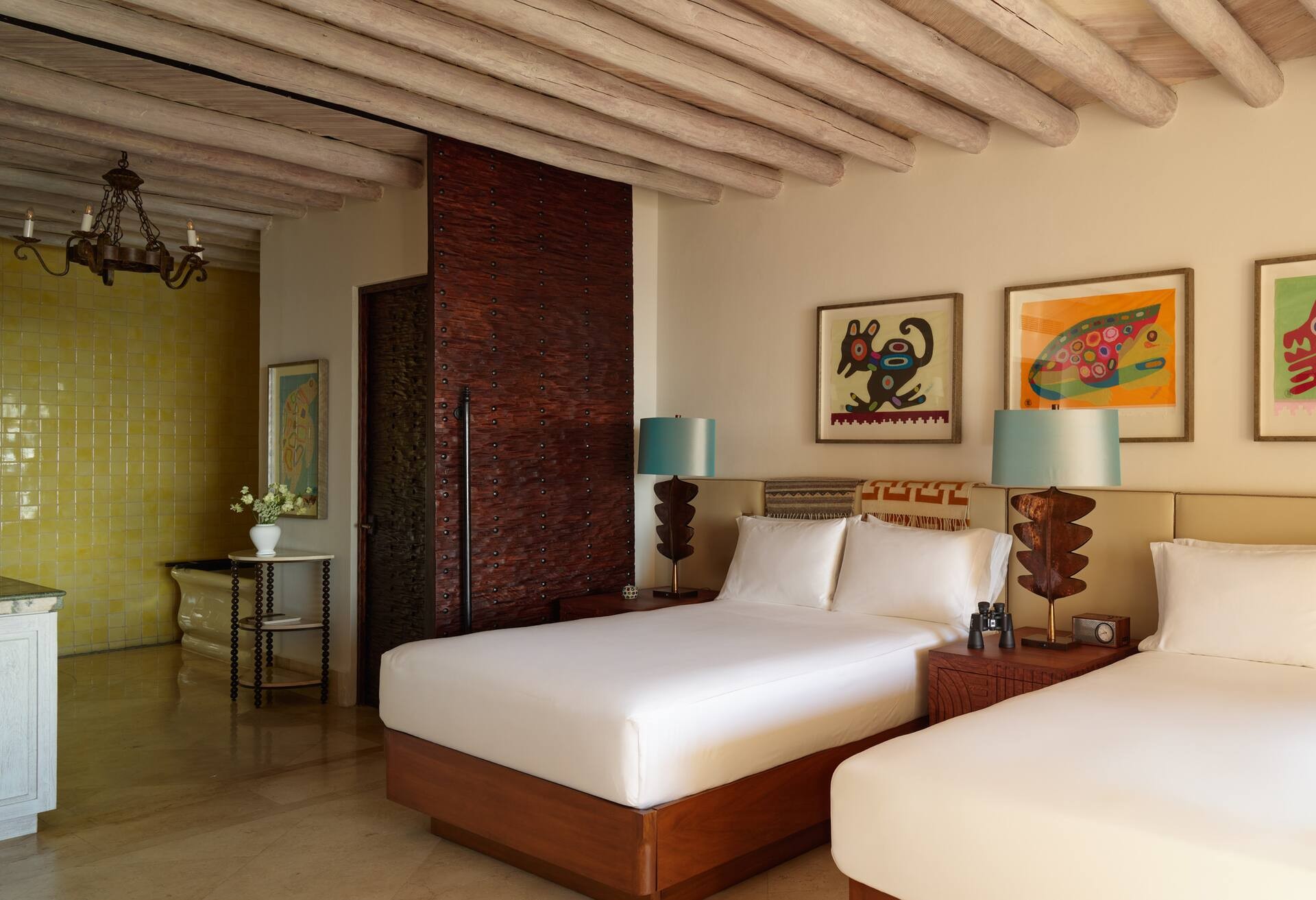 2 Queens Coastal View with Plunge Pool