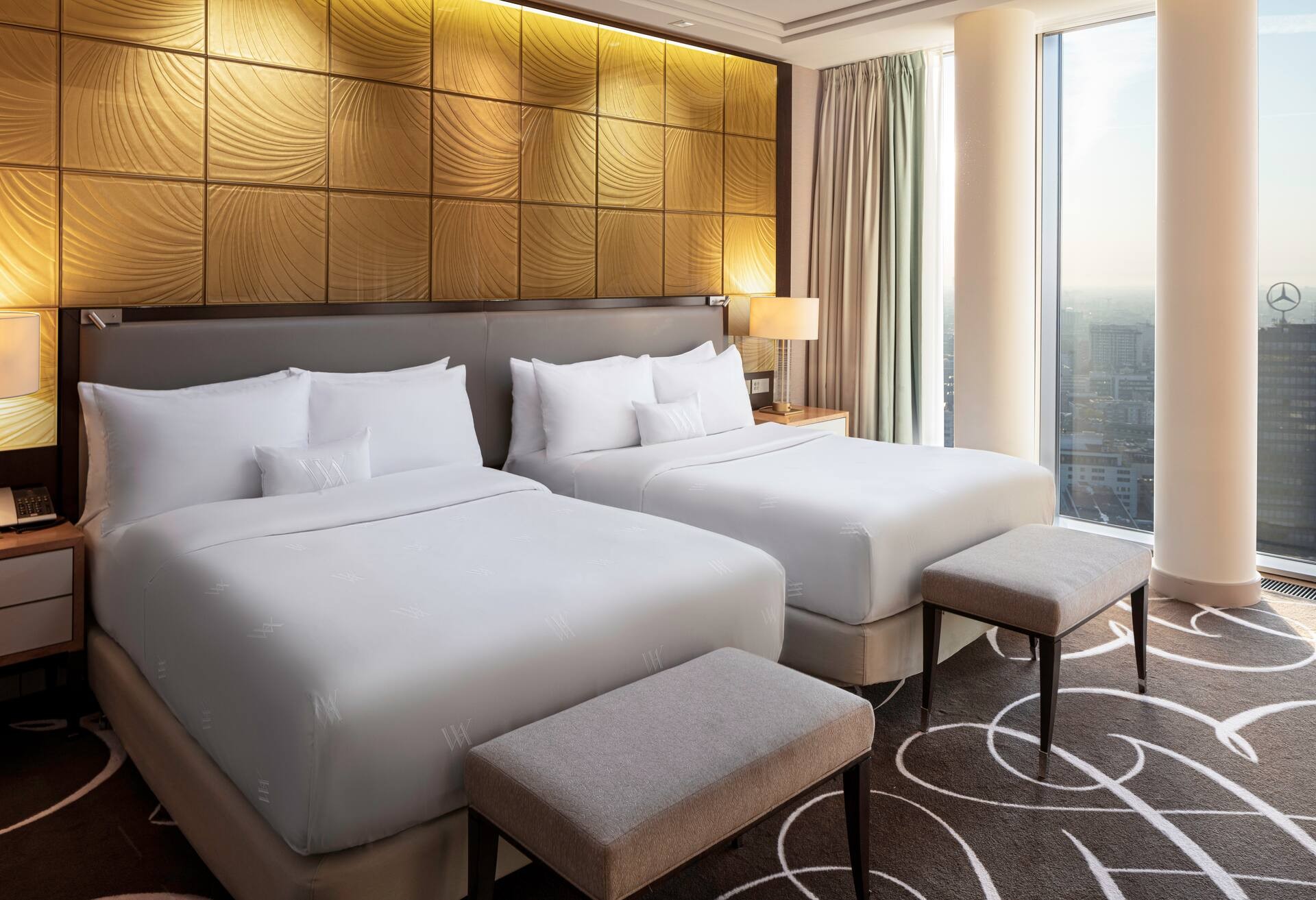 Twin Tower Suite