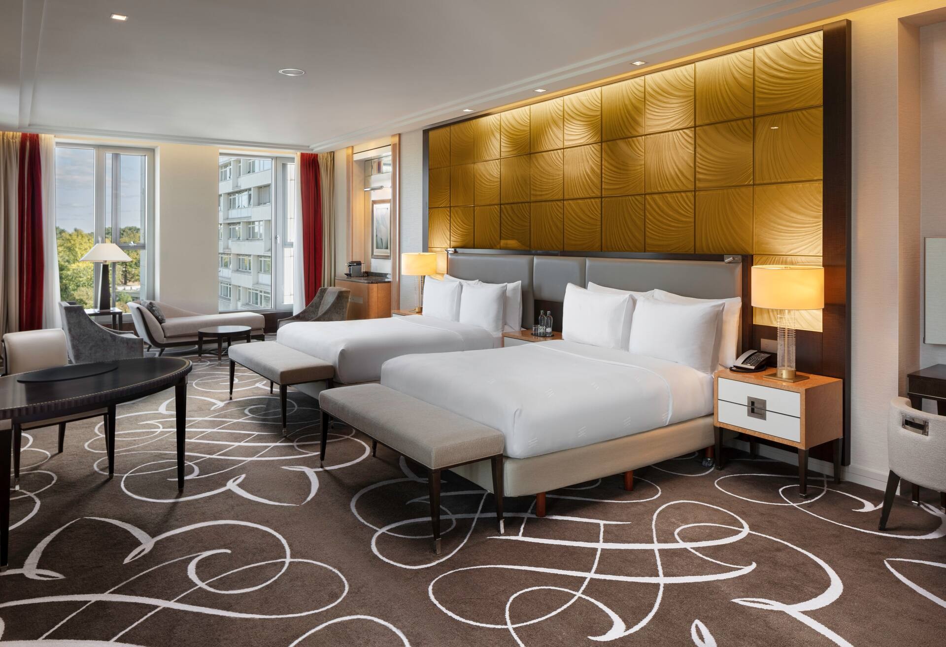 Twin Junior Suite thumbnail 5