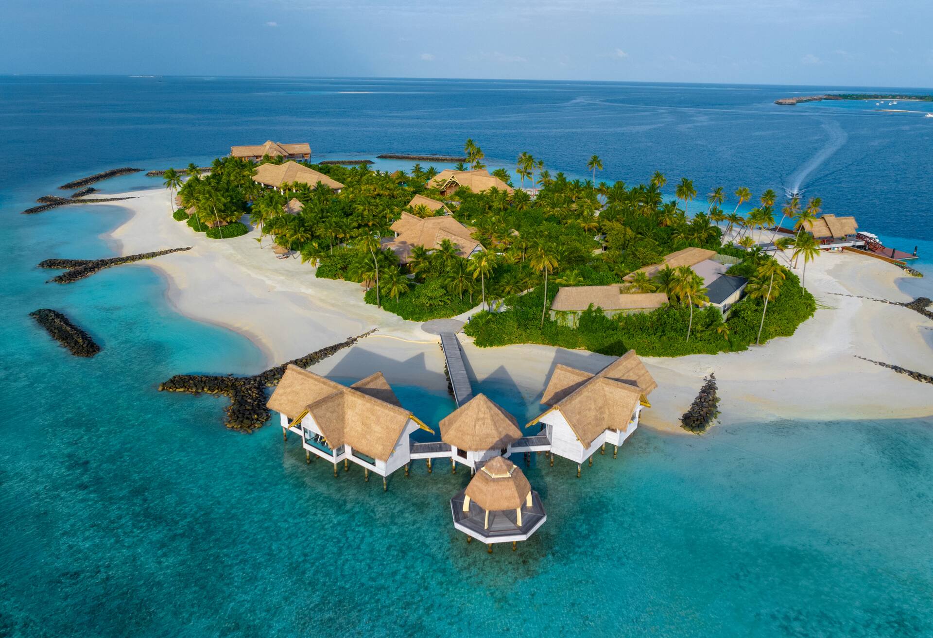 Ithaafushi Private Island