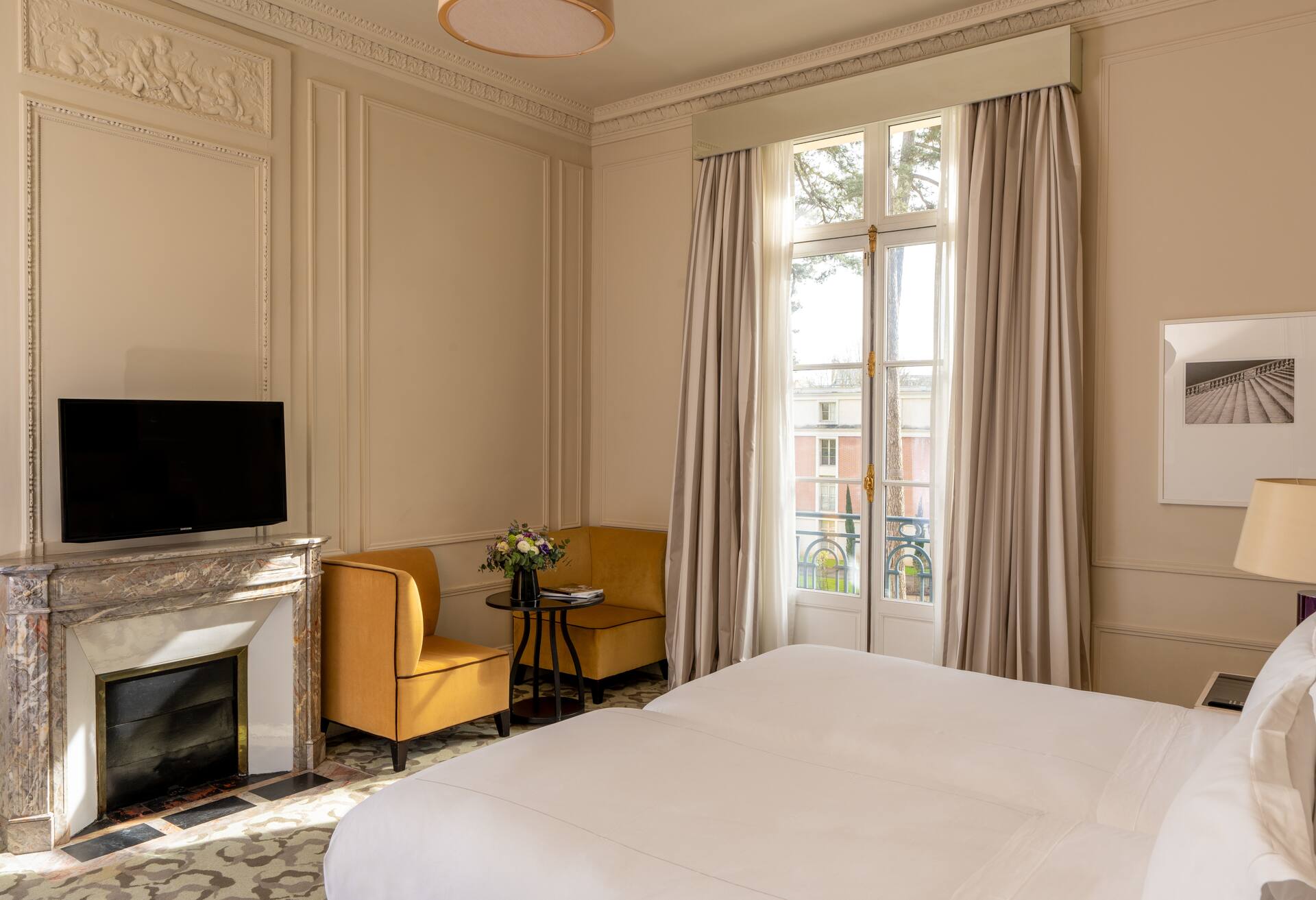 Palace 5 Star - King Deluxe Garden View Suite