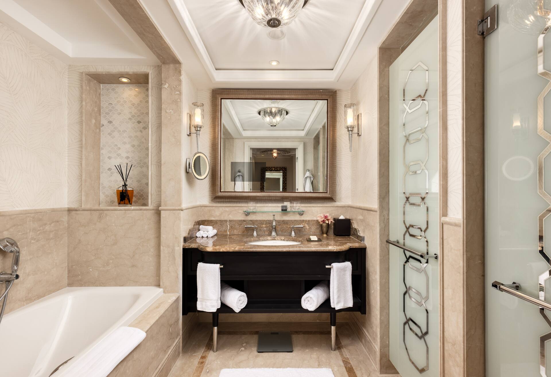 Premier Terrace King Room photo 2