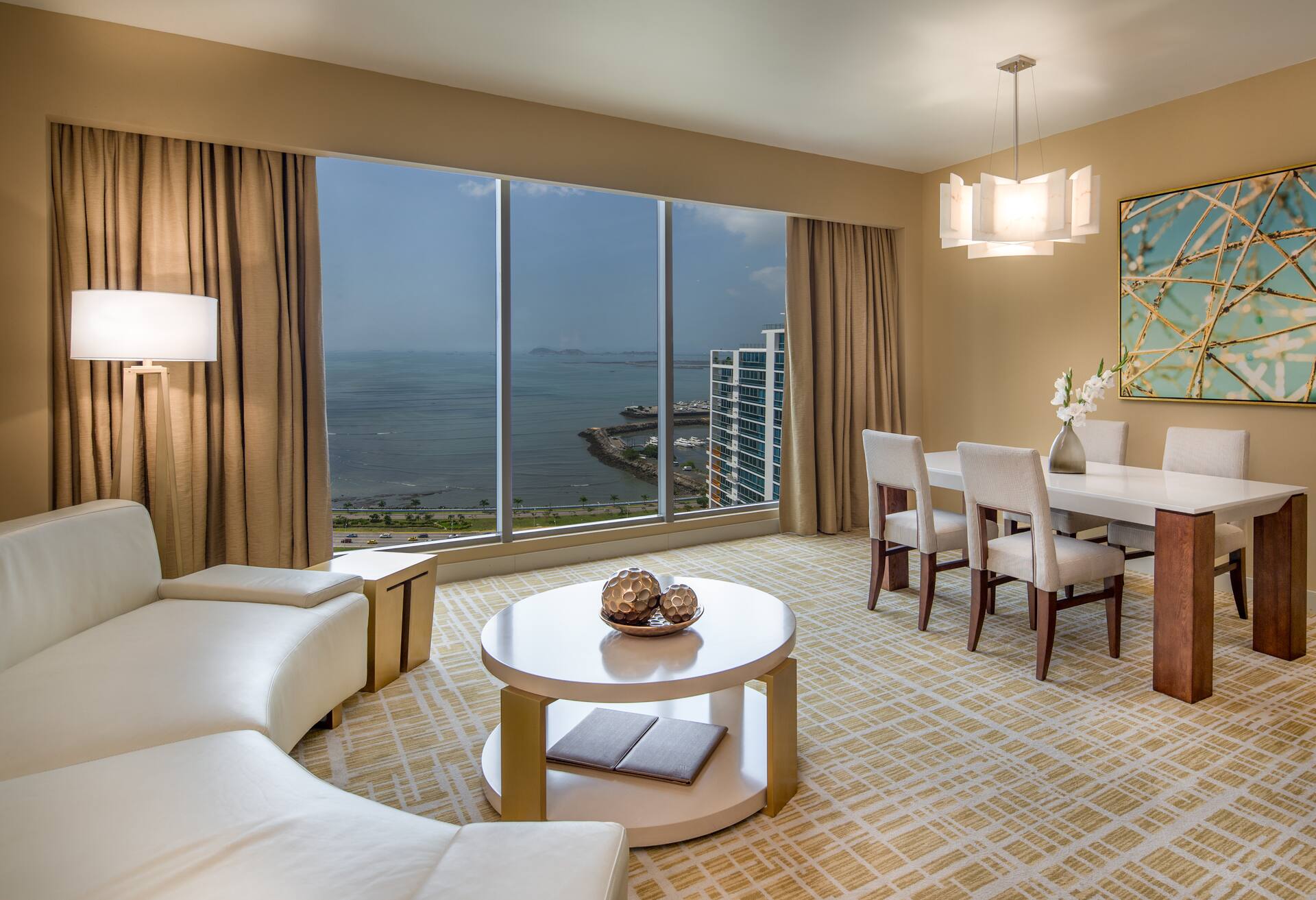 Studio Suite -1bedroom Ocean View - 1king Bed