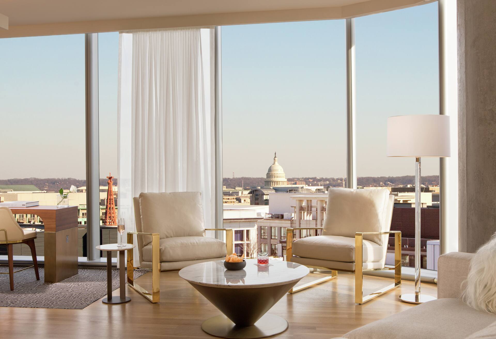 Diplomat One Bedroom Suite - One King Bed
