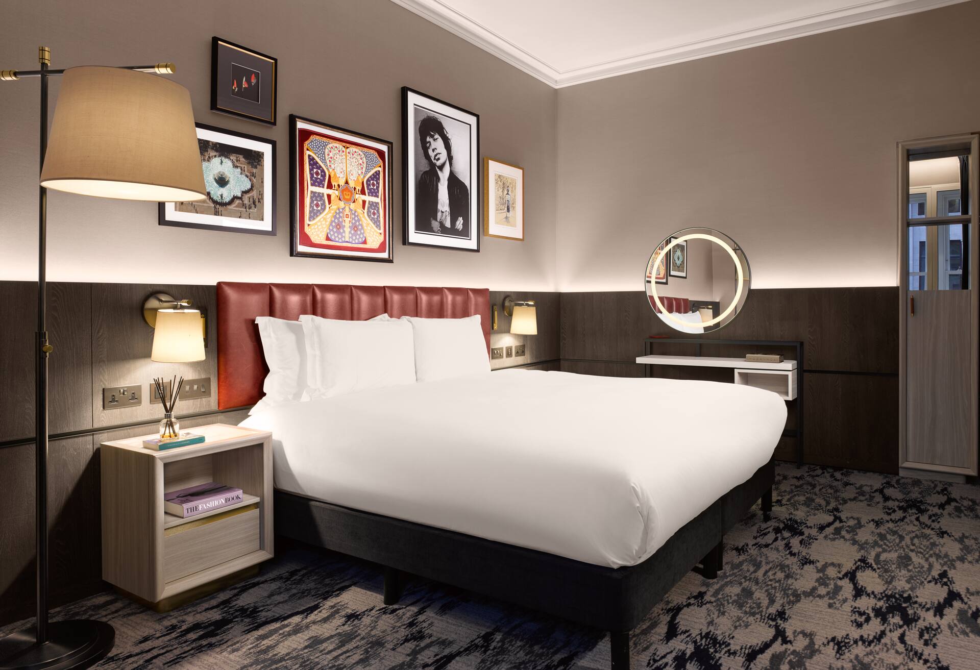 St James Premium King Room photo 2
