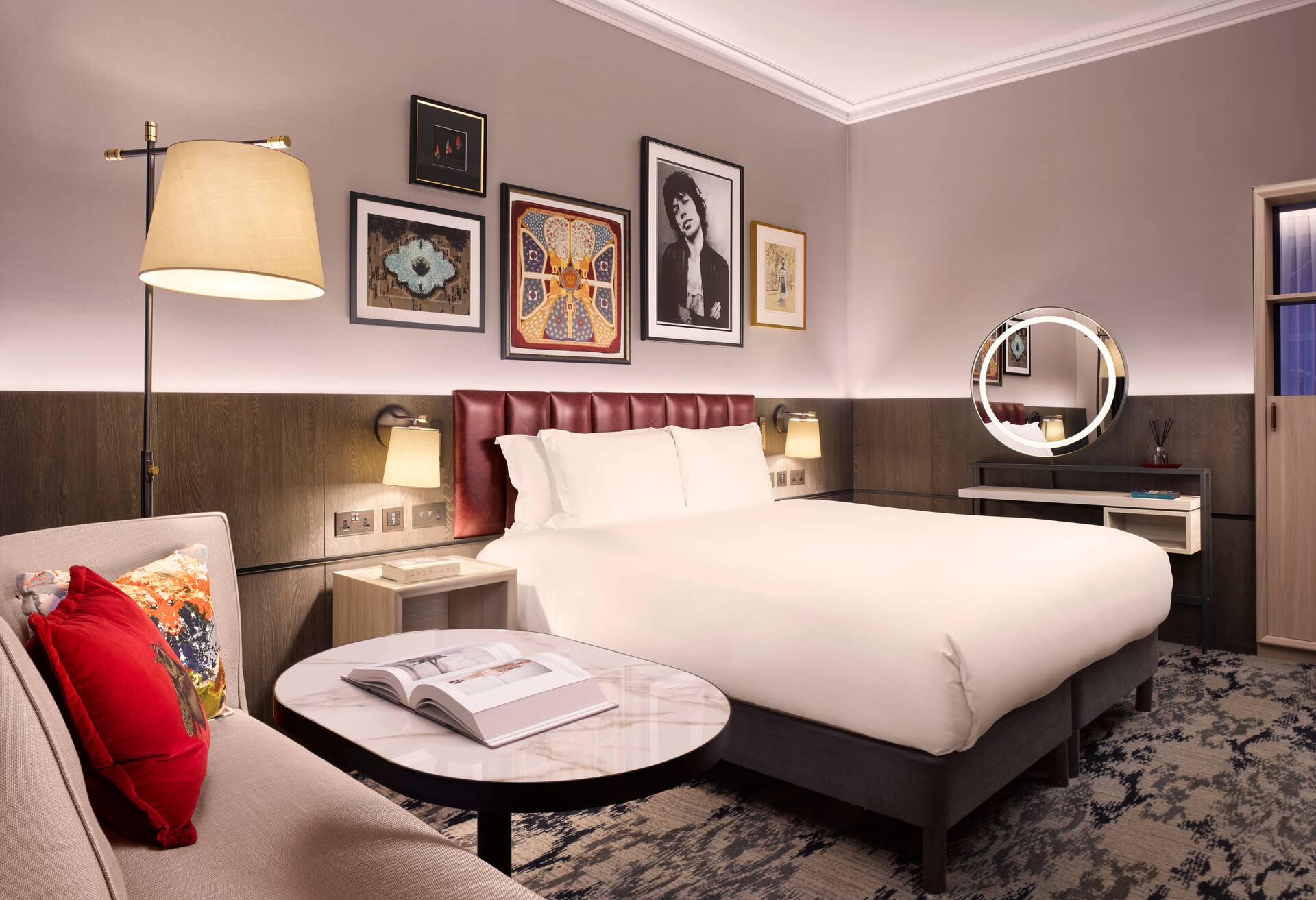 Trafalgar King Room photo 1