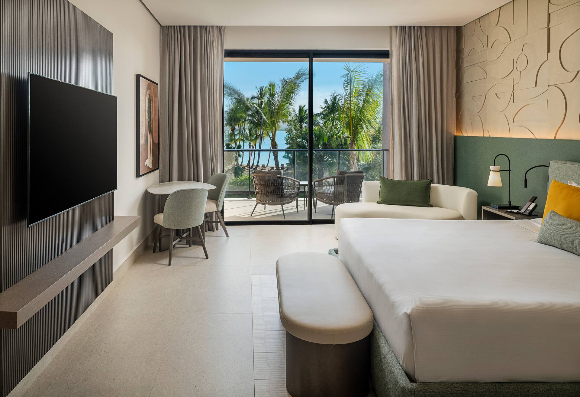 Beach View Room - 1 King Bed thumbnail 6