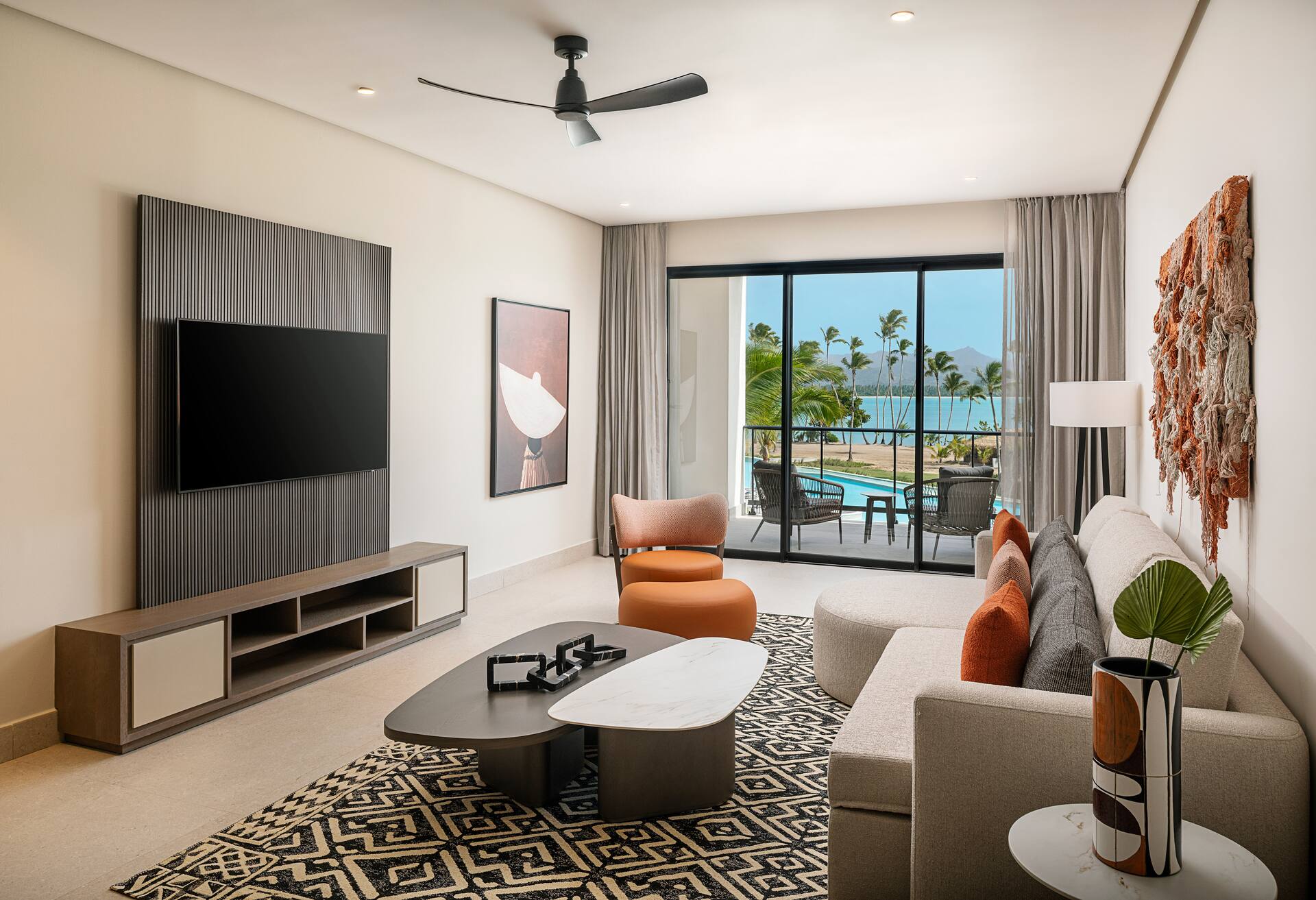 Club Azure Ocean Vw 1 Bdr Suite - King
