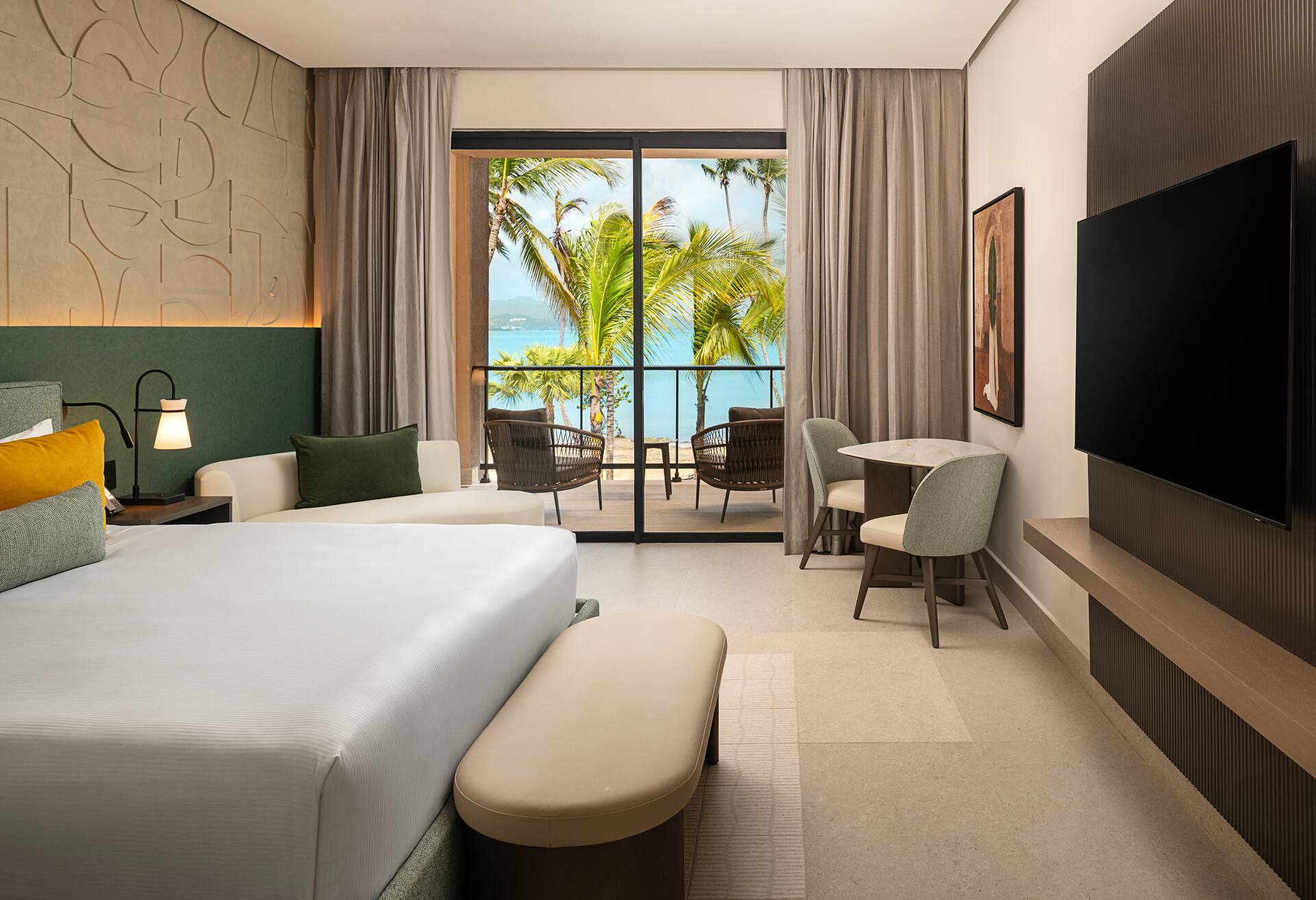 Ocean Front Room - 1 King Bed